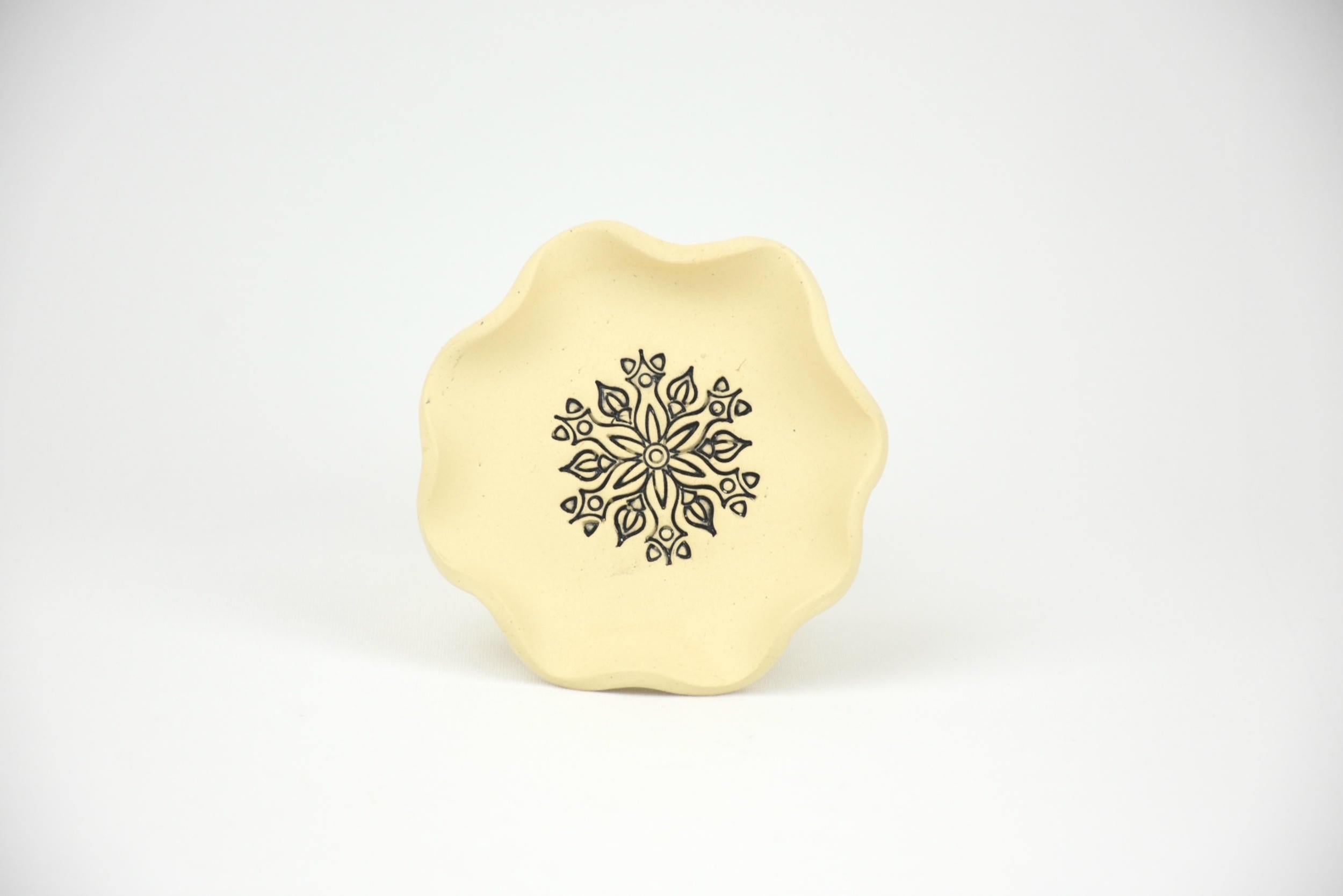 Ceramic Botanicals Set "The Nomad's Provision" | Handmade Beige Tray & Curved Burner Bundle | Herb Crusher, Storage Jar & Ash Dish