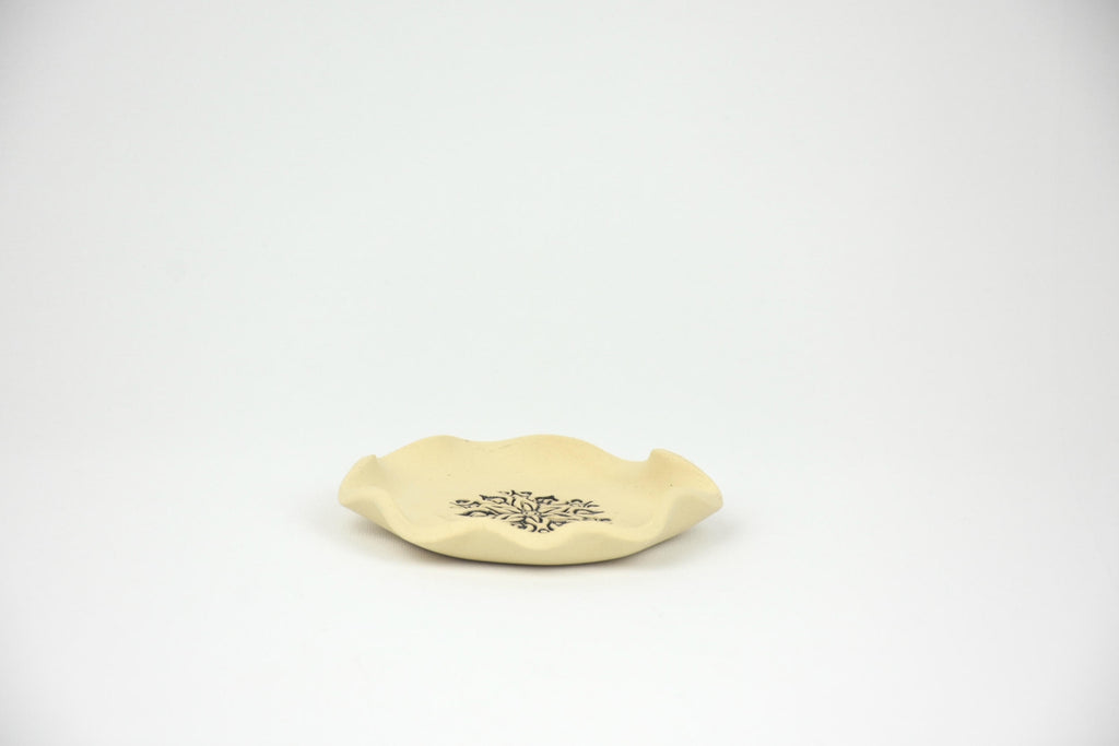 Ceramic Botanicals Set "The Nomad's Provision" | Handmade Beige Tray & Curved Burner Bundle | Herb Crusher, Storage Jar & Ash Dish