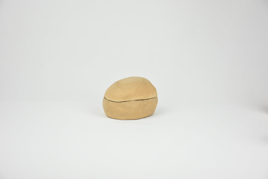 Ceramic Botanicals Set "The Wadi Stone" | Two-Tone Handmade Tray & Curved Kit | Spice Crusher, Storage Pebble & Mandala Spice Dish