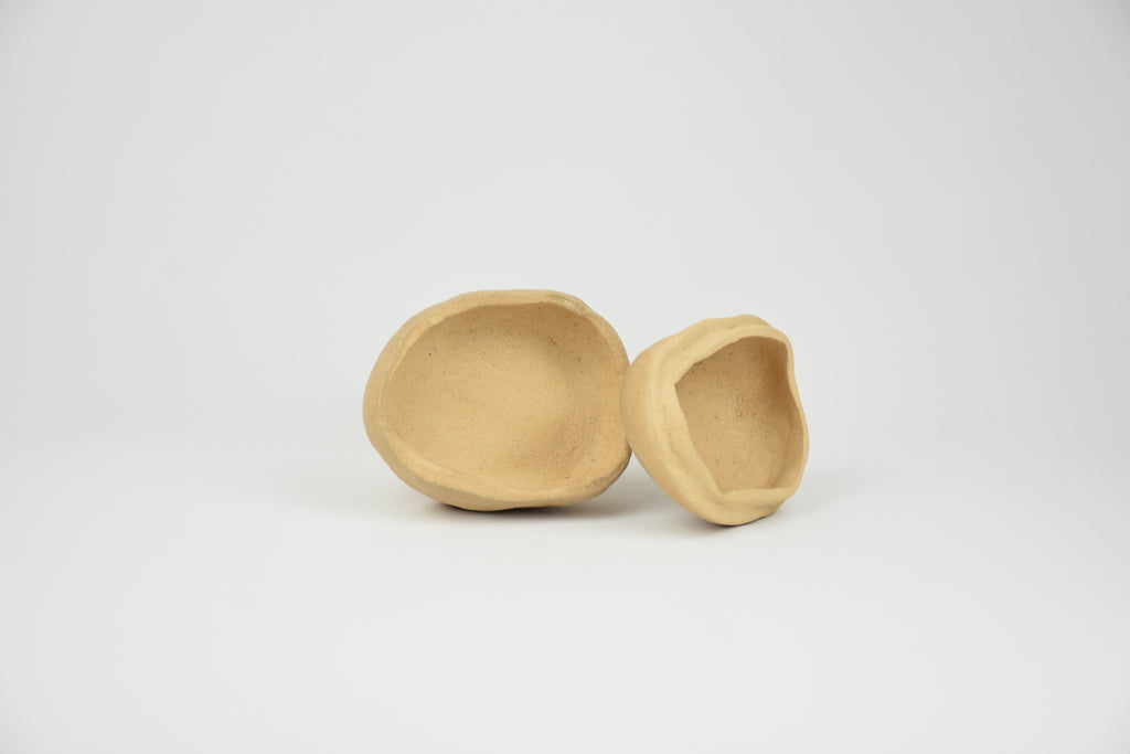 Ceramic Botanicals Set "The Wadi Stone" | Two-Tone Handmade Tray & Curved Kit | Spice Crusher, Storage Pebble & Mandala Spice Dish