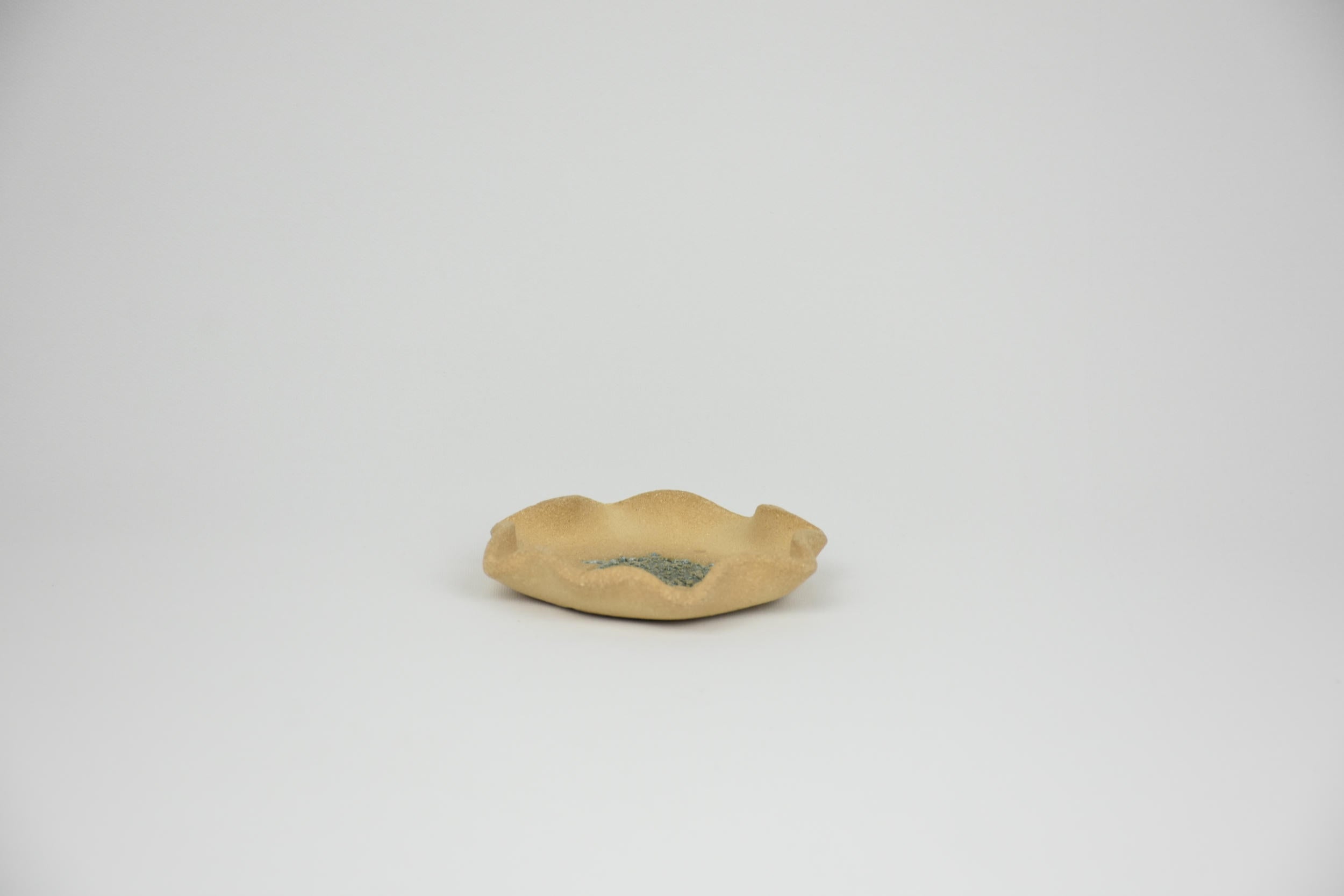 Ceramic Botanicals Set "The Hidden Spring" | Handmade Mixed Clay Tray & Infinity Burner Kit | Herb Crusher, Storage Pebble & Glazed Dish