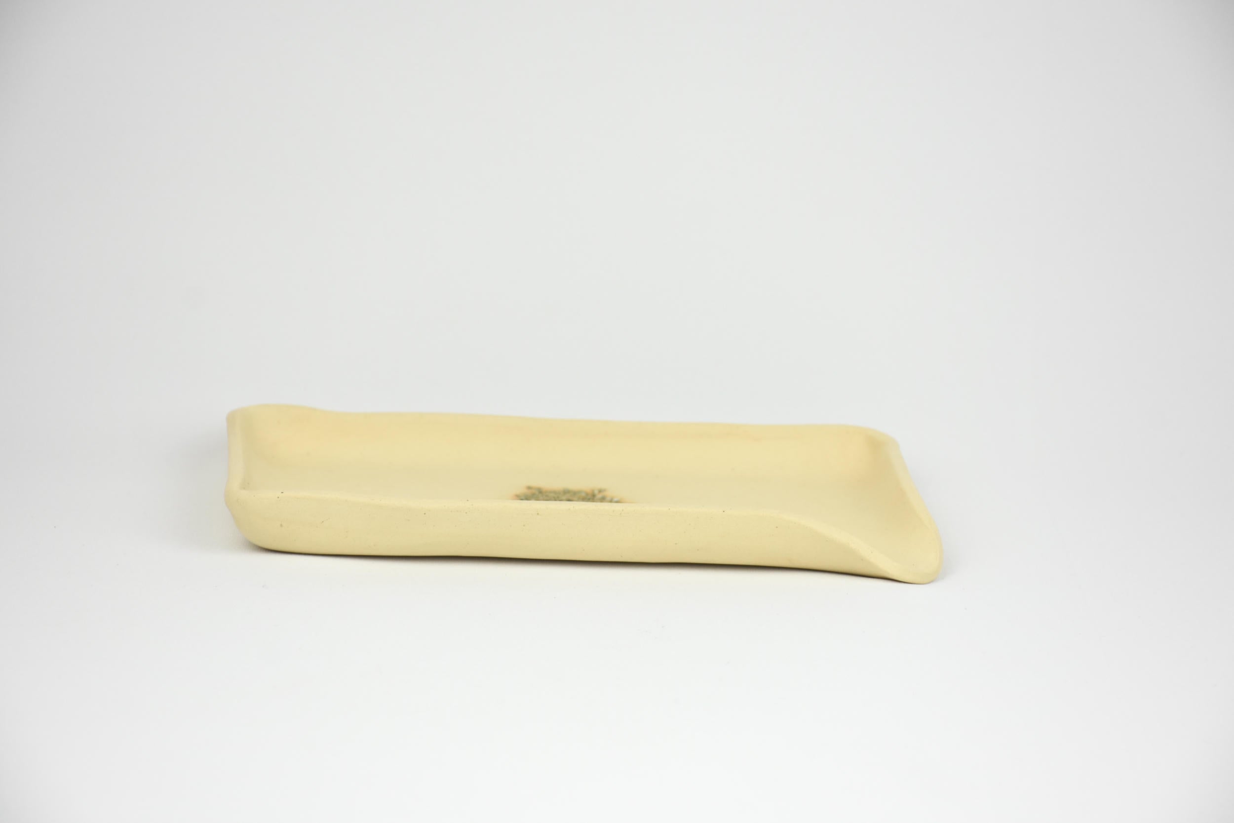 Ceramic Botanicals Set "The Desert Mirage" | Handmade Mixed Clay Tray & Curved Burner Kit | Herb Crusher, Storage Pebble & Glazed Dish